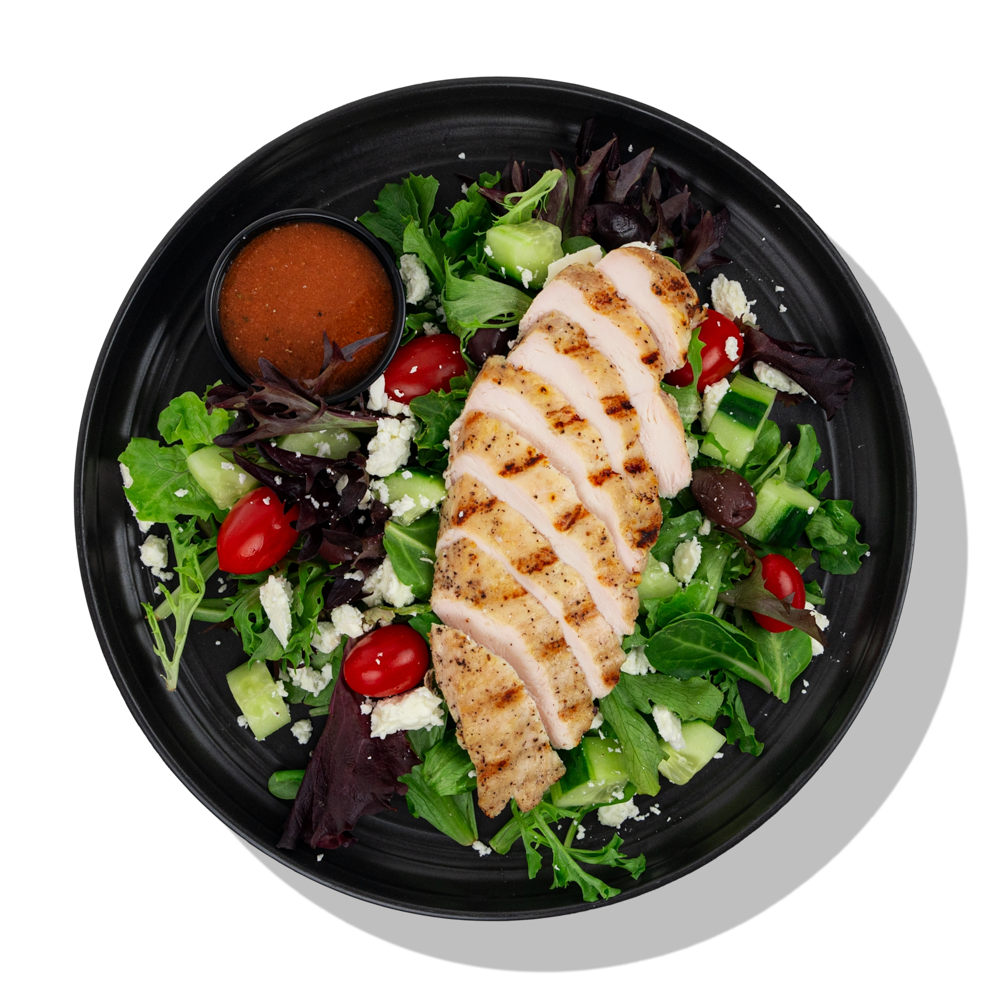 Mediterranean Salad with Grilled Chicken